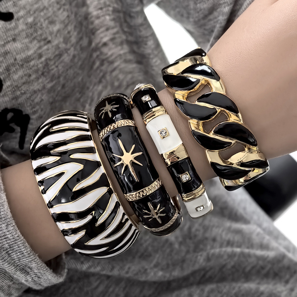 Enameled Golden Plated Zebra-P - Zebra Tablet Accessories review and price