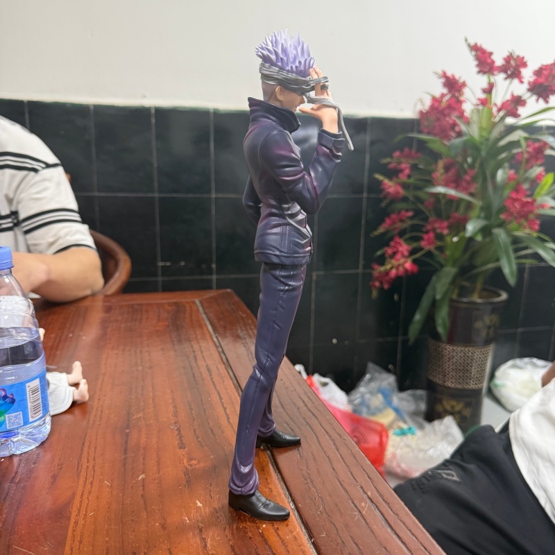Jujutsu Kaisen Satoru Gojo GK  - Tablet Lap Desk review and price